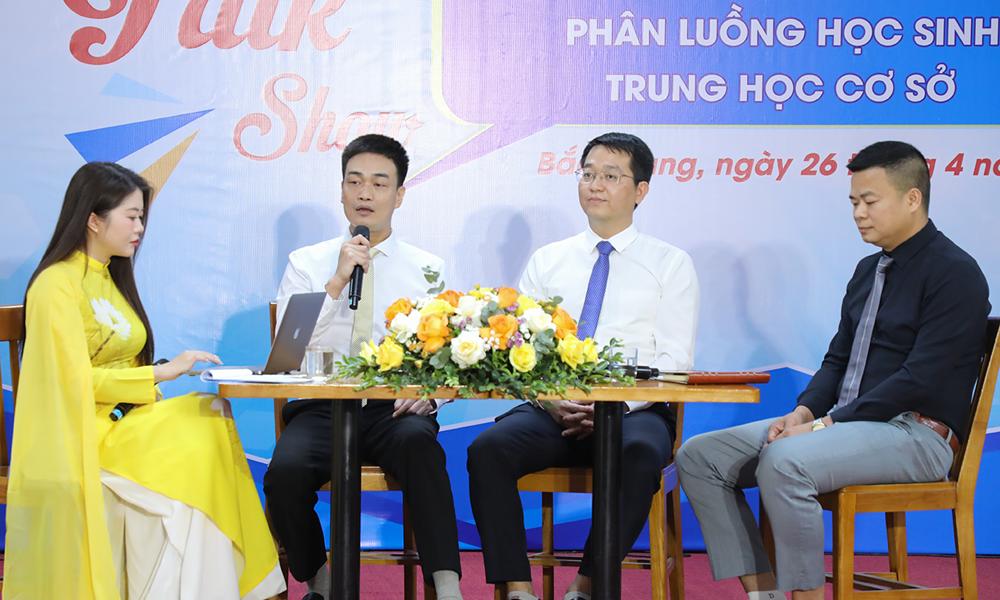 Bắc Giang: Tư vấn hướng nghiệp cho học sinh lớp 9